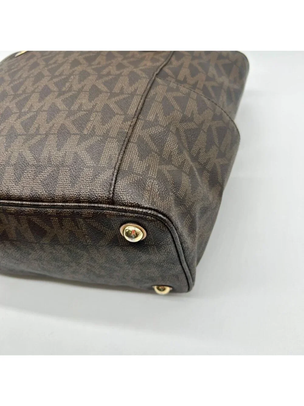 Michael Kors Jet Set Travel Tote Bag
